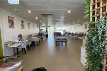 Restaurant with Car Parking!