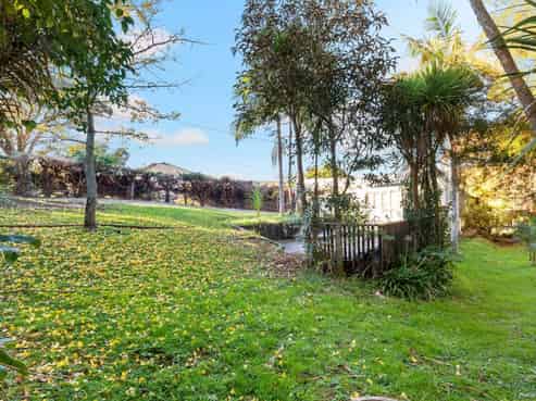 10 Wyoming Avenue, Murrays Bay