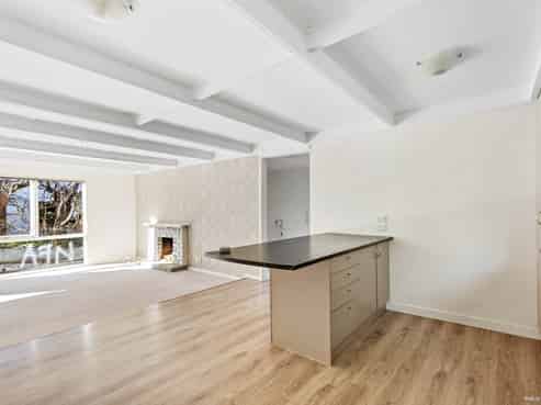 10 Wyoming Avenue, Murrays Bay