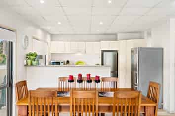 15B Puriri Avenue, Orewa