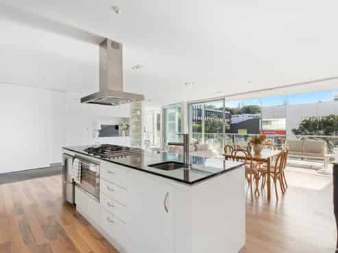 303/28 College Hill, Freemans Bay