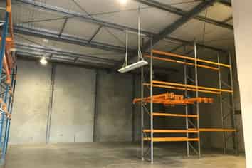 Quality Warehouse Near Tower Junction 