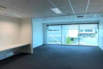 Quality Warehouse Near Tower Junction 