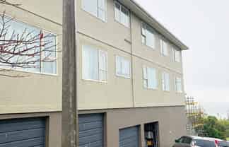 1/354 Stuart Street, Roslyn