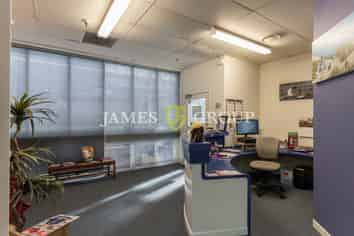 114sqm office with RENT FREE and FITOUT incentive!