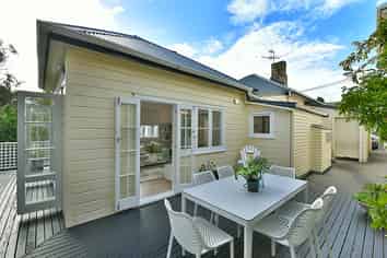 24 Buchanan Street, Kingsland