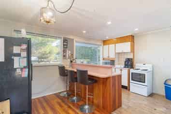 79 Owen Street, Belmont