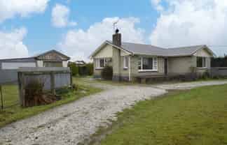 281 and 28 Avon Road, 