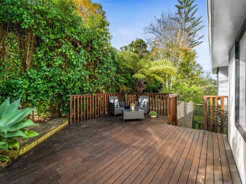 27B Sunnynook Road, Sunnynook