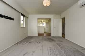 205 New Windsor Road, New Windsor