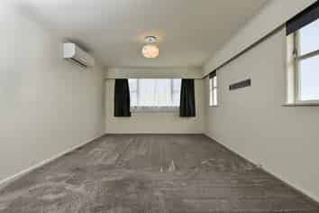 205 New Windsor Road, New Windsor