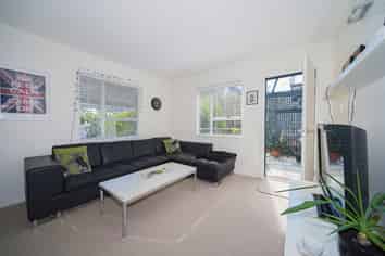 18/11 Balfour Road, Parnell