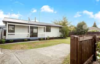 12B Mahana Road, Saint Andrews