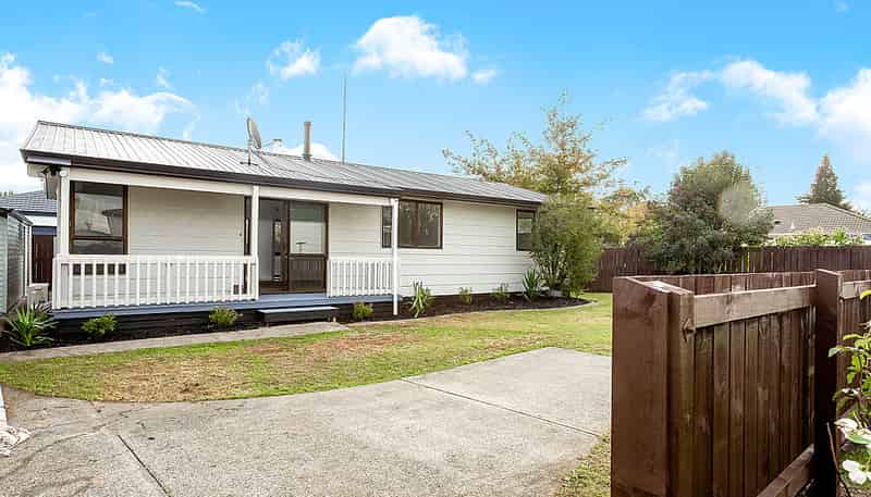 12B Mahana Road, Saint Andrews