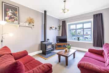 73 Lowe Street, Avenal