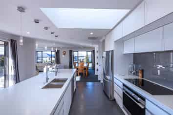 28 Rossall Crescent, Rolleston