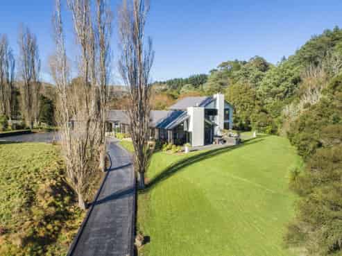 24 Kingsdale Park Drive, Aokautere