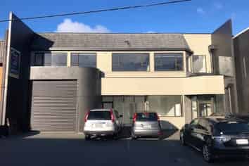 Office/warehouse in Petone