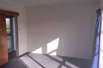 4/6 Cruickshank Crescent, Meadowbank