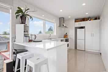 20 Cape Road, Mangere