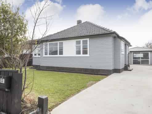 23 Tweed Street, Roslyn