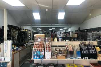 Retail/Showroom for lease in Takapuna