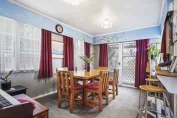 1 Clarkin Road, Fairfield