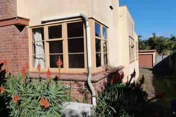 14 Knight Avenue, Mount Albert