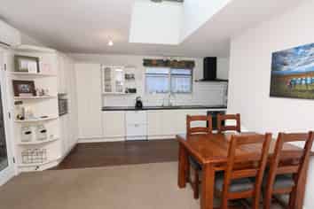 48 Belt Road, Allenton