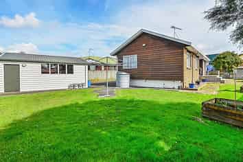 23 Burswood Drive, Pakuranga