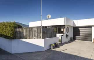 31B Glasgow Terrace, 