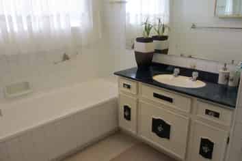 31 Dittmer Drive, Palmerston North Surrounds