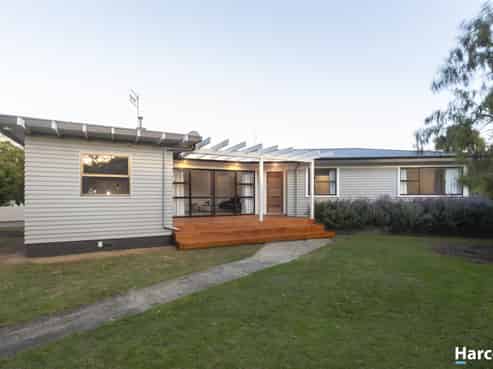 18 Snowdon Avenue, Terrace End