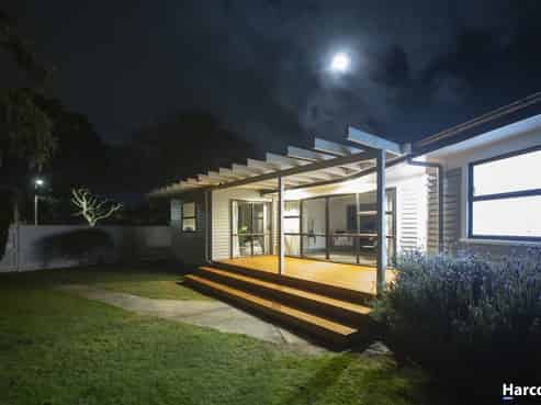 18 Snowdon Avenue, Terrace End