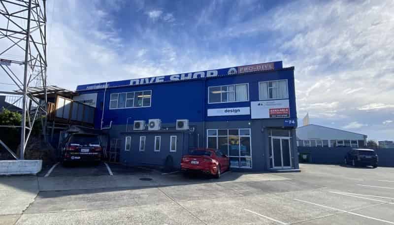 74 Barrys Point Road, Takapuna