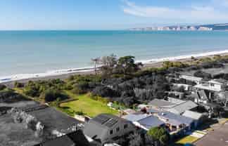 16 Collison Terrace, Haumoana