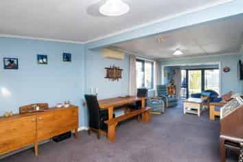 16 Collison Terrace, Haumoana