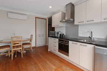 35 Russell Road, Kensington