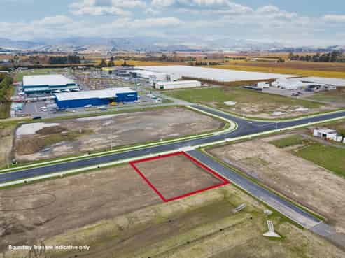 First-mover advantage: design, build and lease