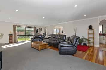 25 Ranui Street, Dinsdale