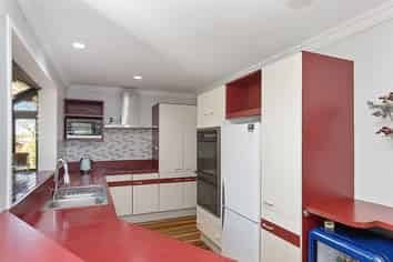 25 Ranui Street, Dinsdale