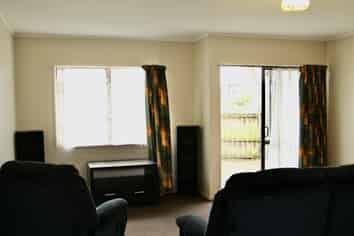 2/24 Trevor Hosken Drive, Wiri