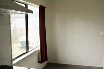 2/24 Trevor Hosken Drive, Wiri