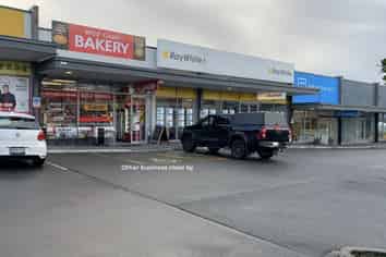 HIGH PROFILE LOCATION – BE QUICK!