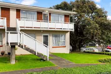 1/22 Fowlds Avenue, Sandringham