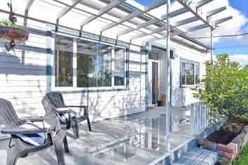 1/136 Pages Road, Wainoni