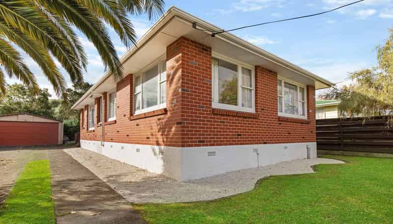 145 No 3 Line, Wanganui East