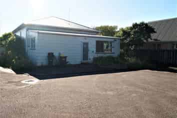 BUILDING ON HIGH STREET