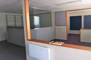 BUILDING ON HIGH STREET