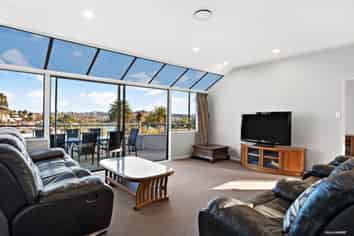 138A Paritai Drive, Orakei